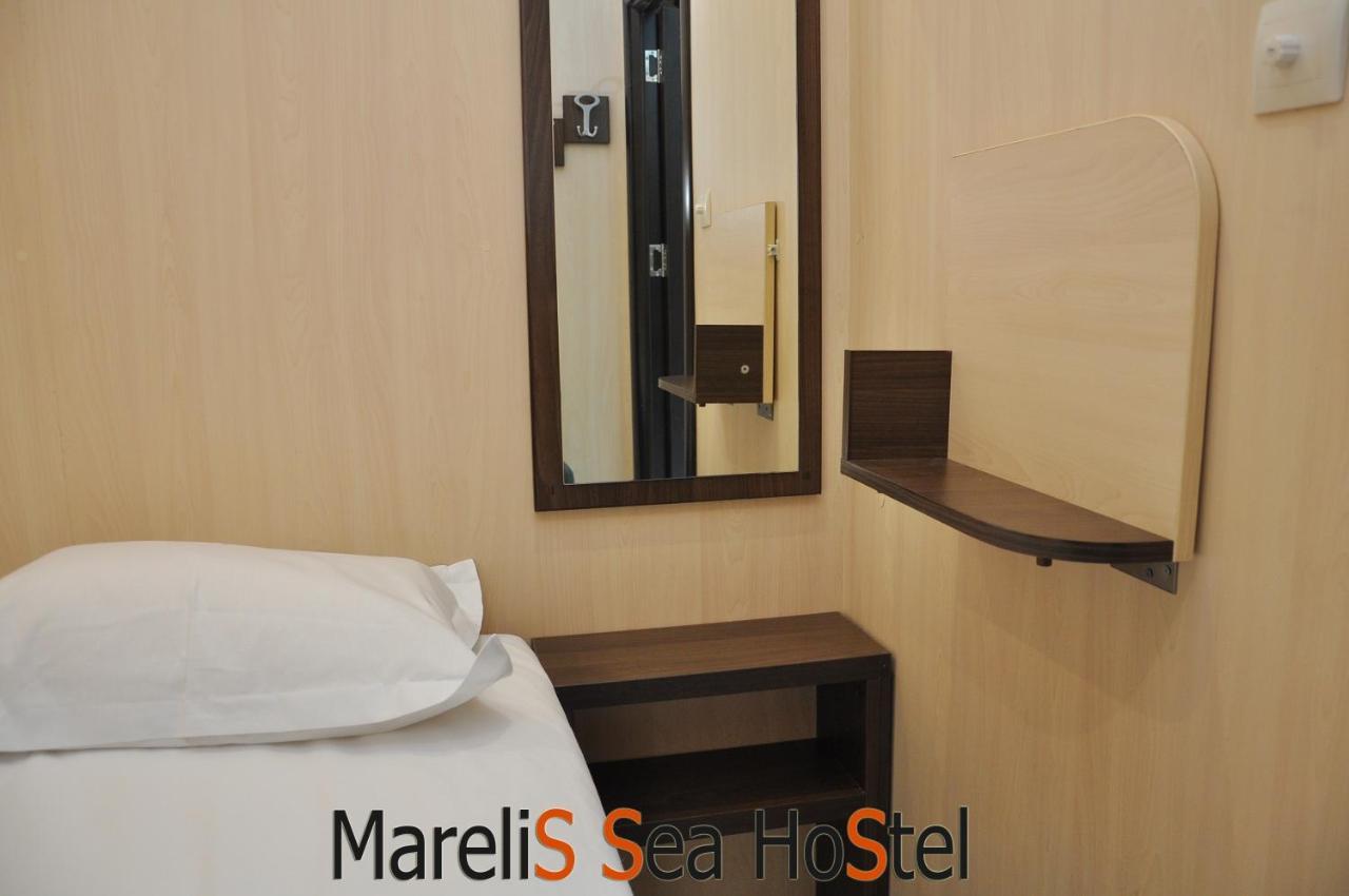 Marelis Sea Hostel Varna Exterior photo